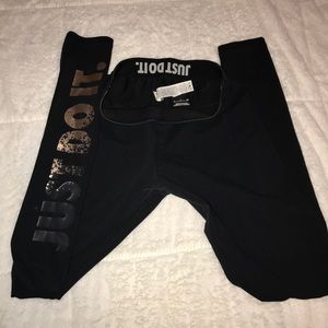NIKE leggings